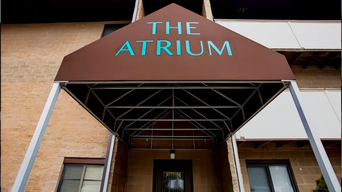 The Atrium Urbana 0