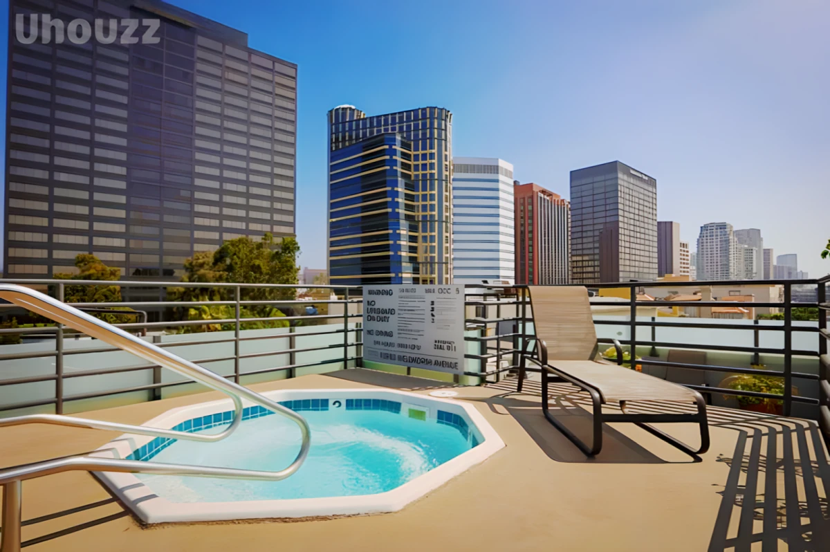The Plaza Apartment (Furnished) - Los Angeles student accommodation - Heated lap