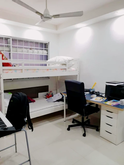 853 Jurong West Street 81 2