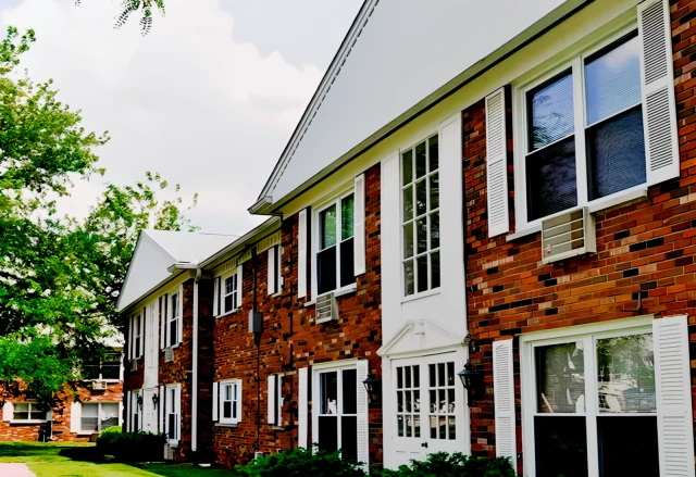 Town & Country Apartments 3