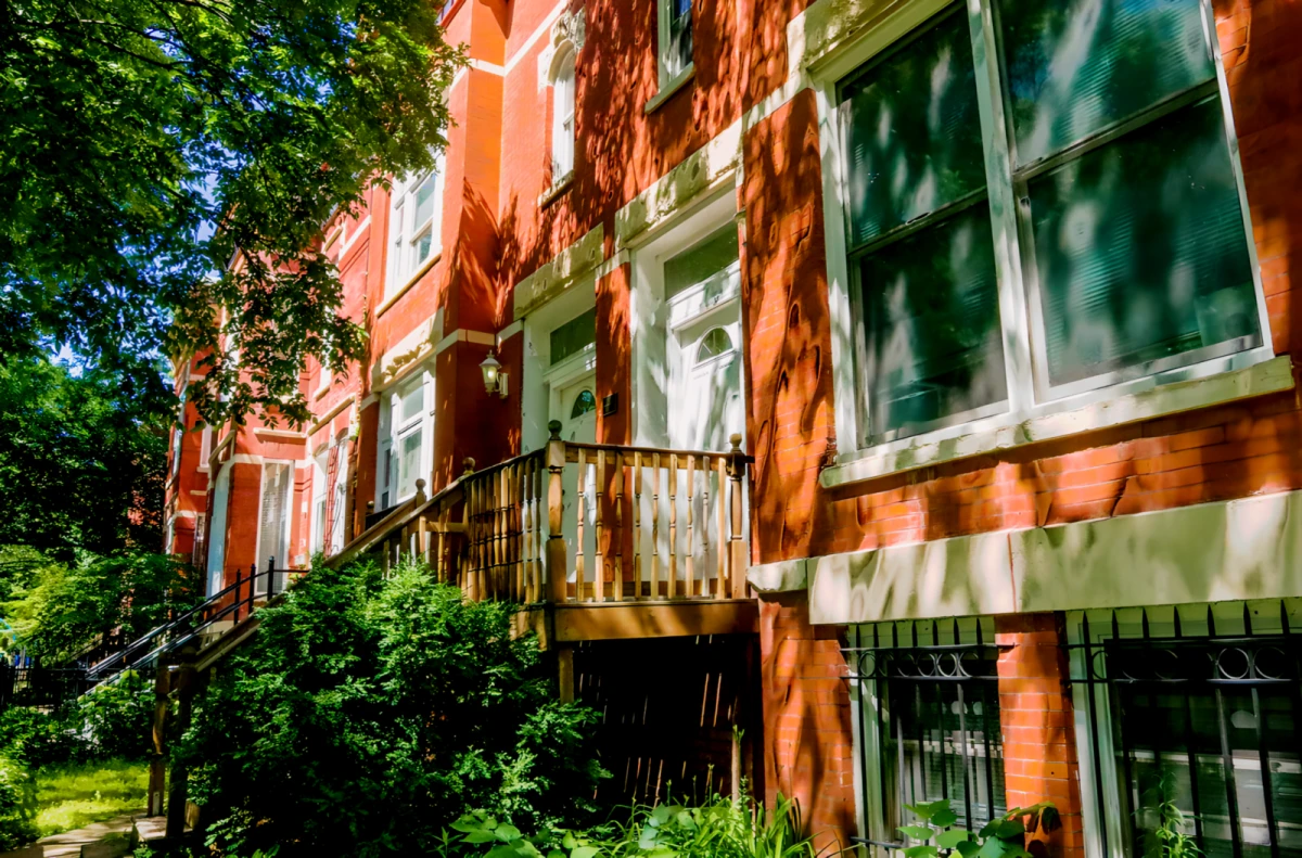 713-715 S Claremont Ave 0
