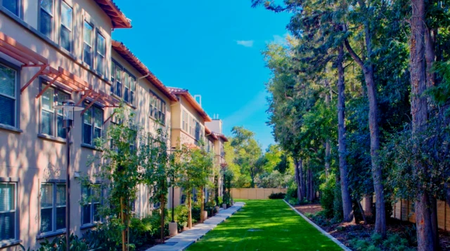 Avalon Encino 1