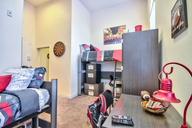 The Suites on Paseo 3
