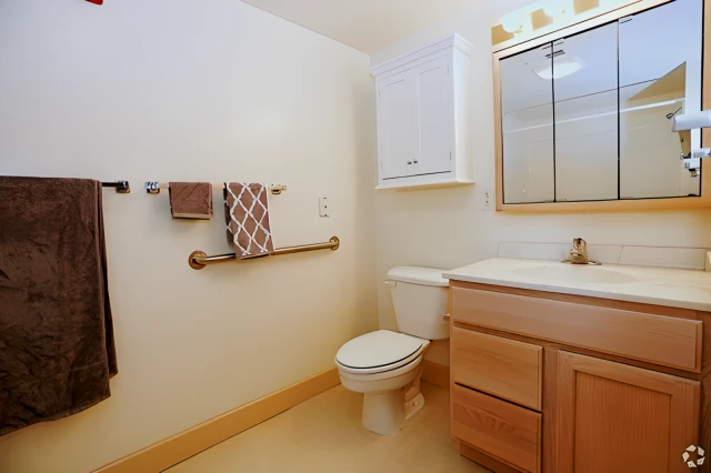 604 W. Stoughton, Urbana 2