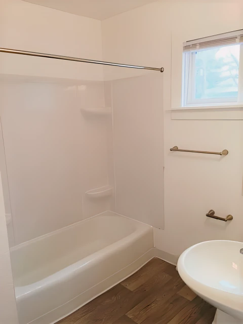 704 W. Stoughton 3