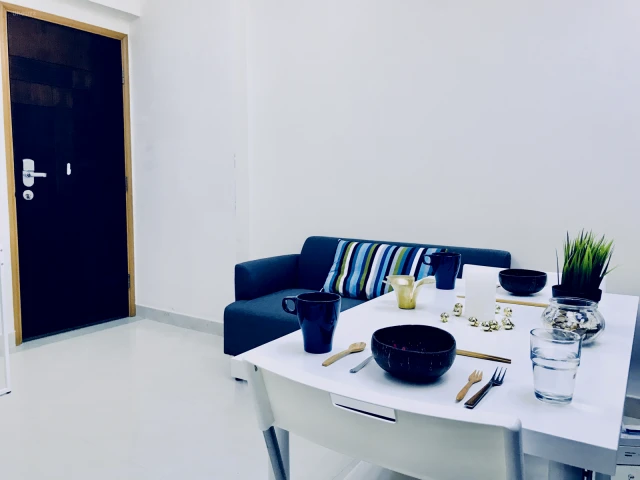(LM) Yau Ma Tei Long Ma Building (whole rental, 3 bedrooms and 1 bathroom, 3-4 people) - Hong Kong(China) student accommodation - Totally rent