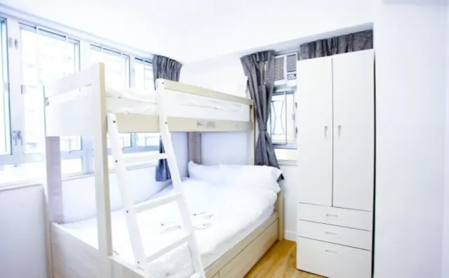 【Z】Sai Wan (HKU Station)(2): 2 Bedroom 0