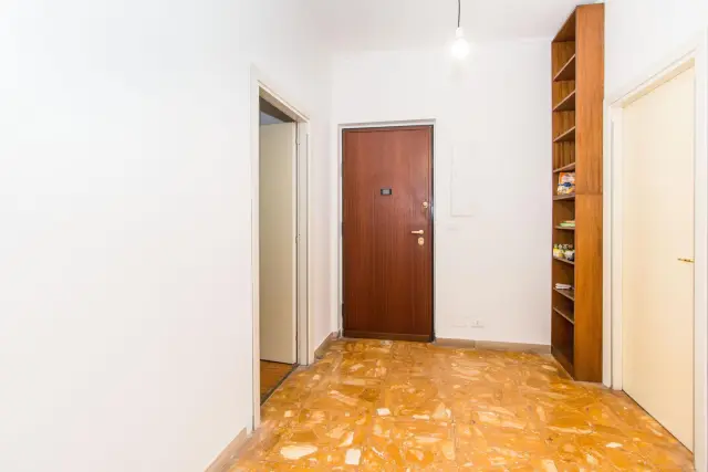 apartment near Corso Carlo e Nello Rosselli 1