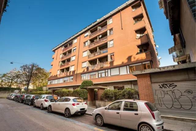 apartment near Via Giovanni Argentero 0