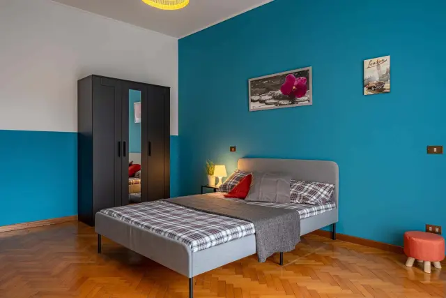 VIA CAGLIERO 19 <br> PRIVATE ROOM S1 2
