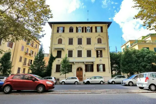 Clodia 3
