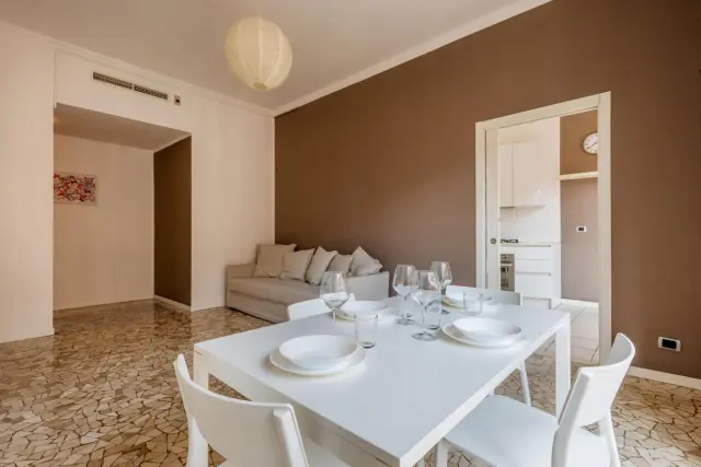 Spacious and Elegant house in Brera 2