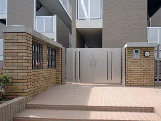 レオパレスエスタⅣ 406号室 1