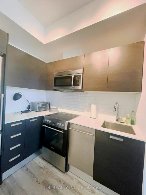 2503 - 42 Charles St E 3