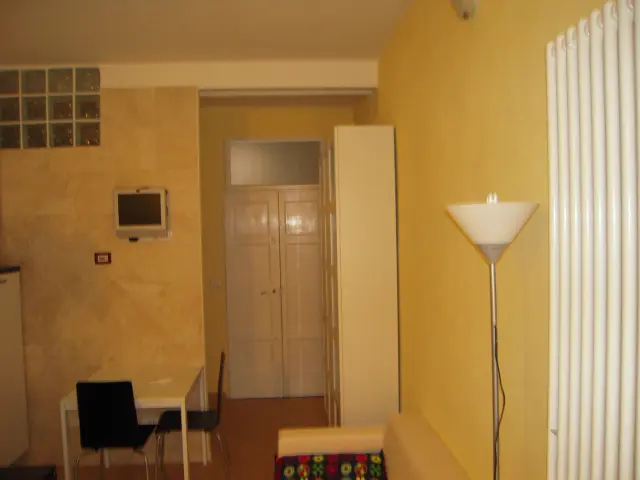 Via Palestro 23 (B1) 4