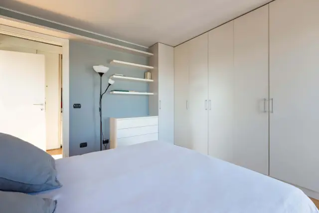 Bright apartment with terrace 1