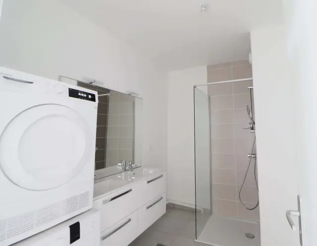 Harmonious 10 m² bedroom to rent near Lyon 4