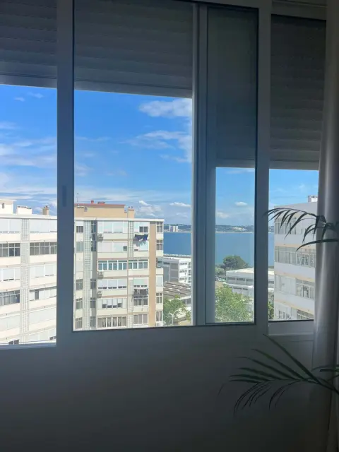 Apartamento T1 em Paco de Arcos 2