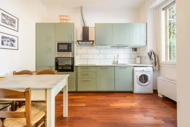 Poliziano Apartment 4