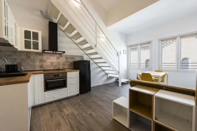 Ruote Stylish Loft 2
