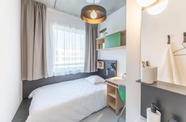 Paris Noisy-le-Grand - パリの学生向け宿泊施設 - Private room in shared apartment