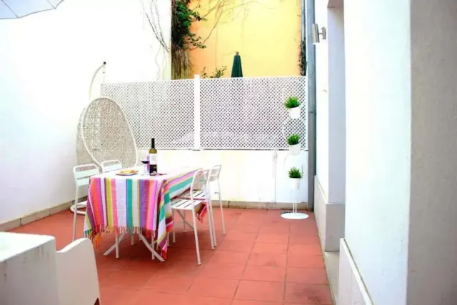 Modern 1-bed Apt w/terrace, moments from Sao Bento Palace 4