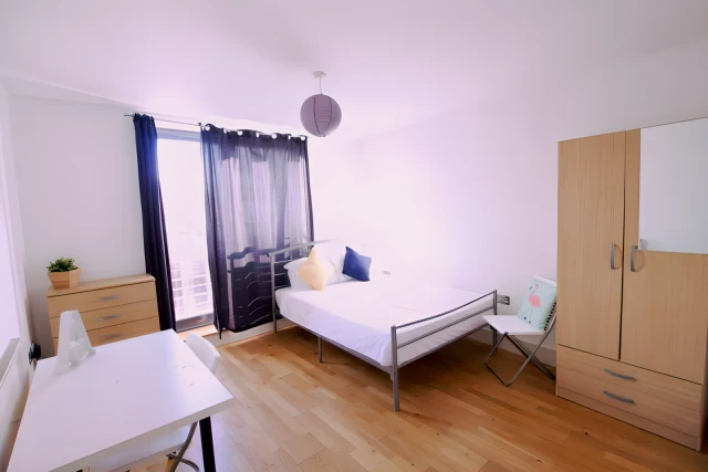 apartment in Limehouse 2