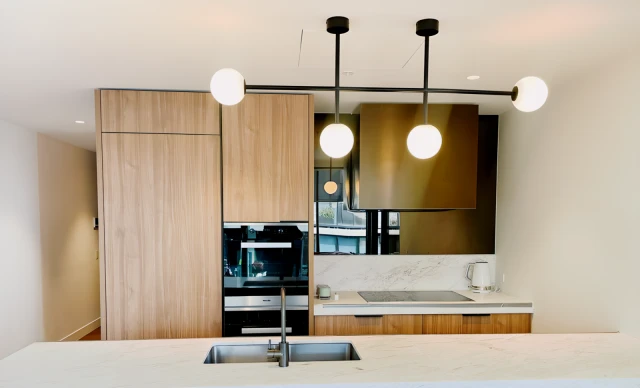 1904/18 Claremont Street - résidence étudiante à Melbourne - 3 Bedroom