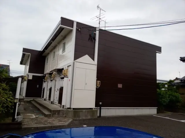 レオパレス亀田の里 0