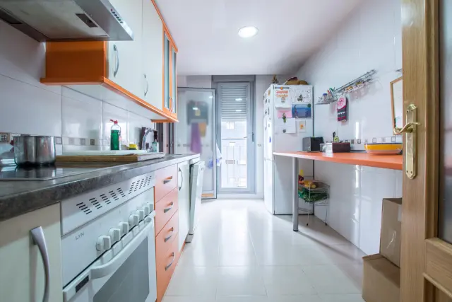 apartment near Calle Pilar de Madariaga Rojo 2
