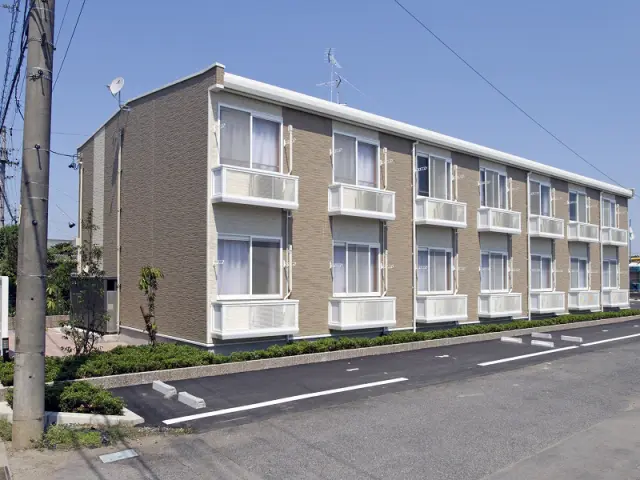 レオパレスクレール本郷 0