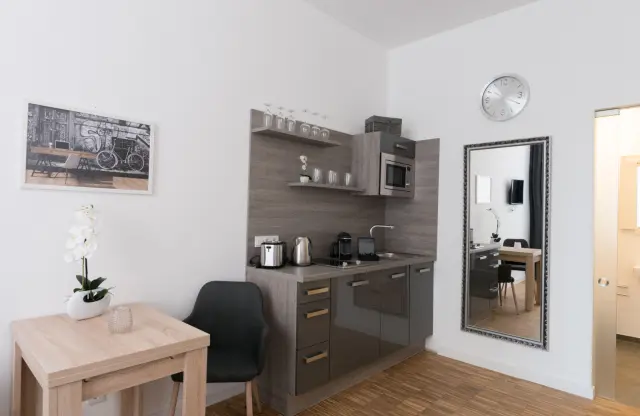 Modern studio located directly at Rosenthaler Platz in Berlin Mitte 4