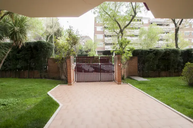 apartment near Calle Ramonet 4
