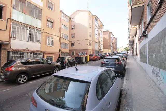 apartment near Calle Abella 1