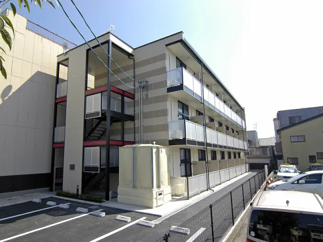 レオパレスダルマヤ 0