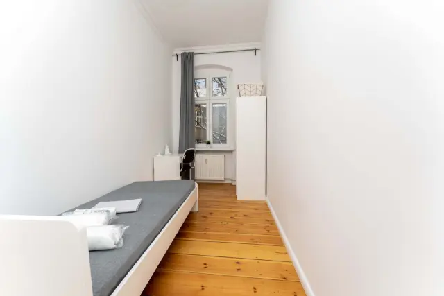 BOXHAGENER STR. 75 -  VH 3. OG links (Pyur) - 0906 2