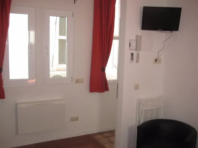 studio in Huertas   Cortes (Centro) 1