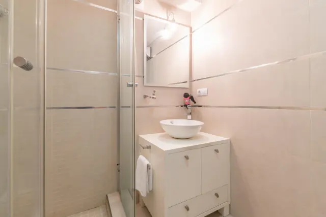 studio in Huertas   Cortes (Centro) 2
