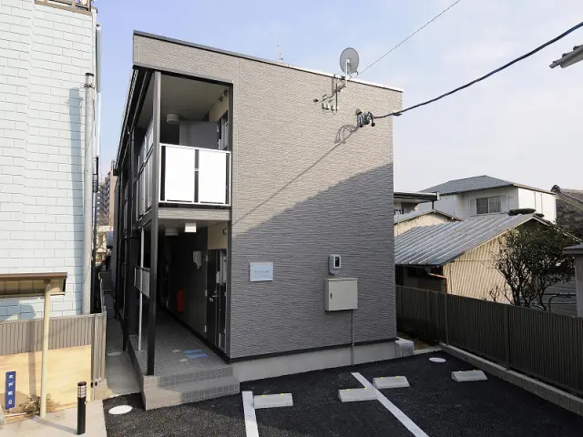 レオパレスグレンツェ木戸 0
