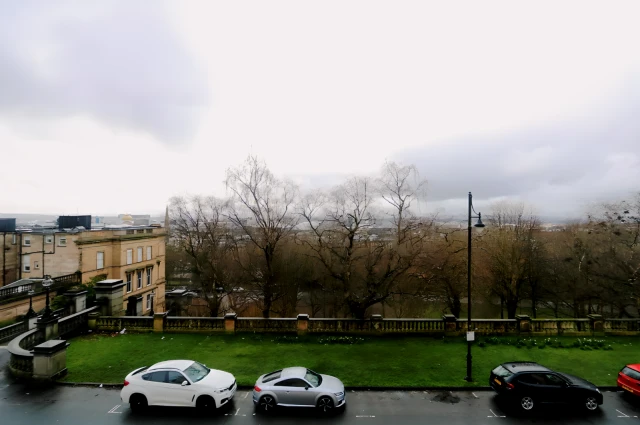 Park Terrace, G3 6BY 3