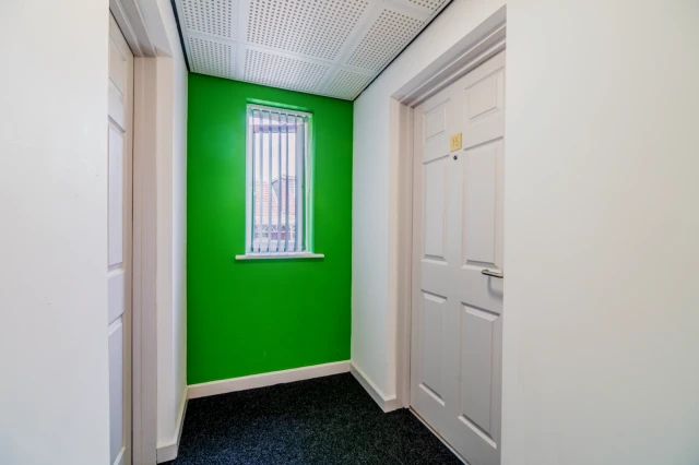 Flat 7 , Bywater House , B16 9AU 2