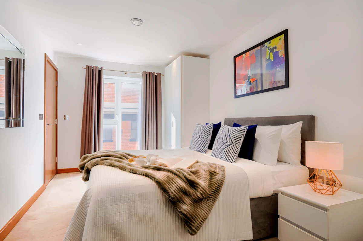 Shoreditch Square at Shoreditch - ที่พักนักศึกษาในลอนดอน