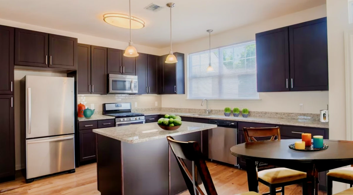 Avalon Garden City - chỗ ở sinh viên tại New York