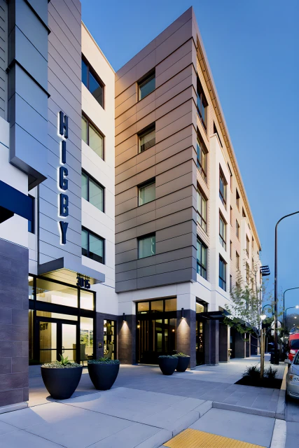 Higby Apartments 3