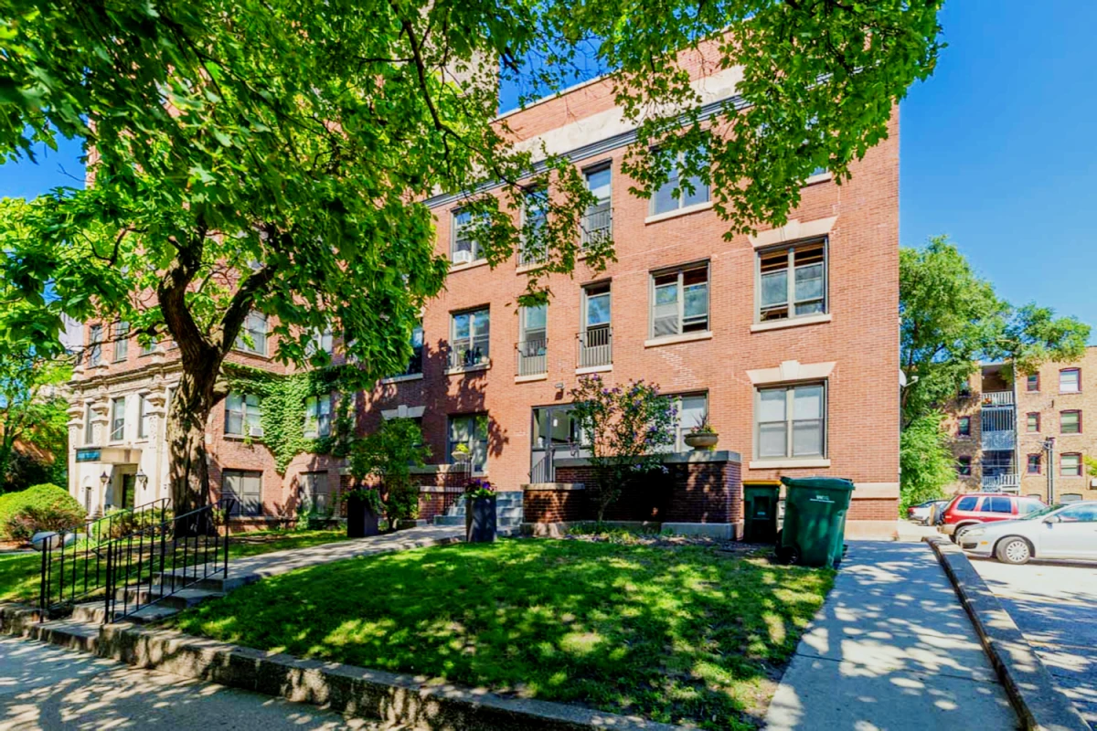5457-5459 S. Blackstone Avenue 0