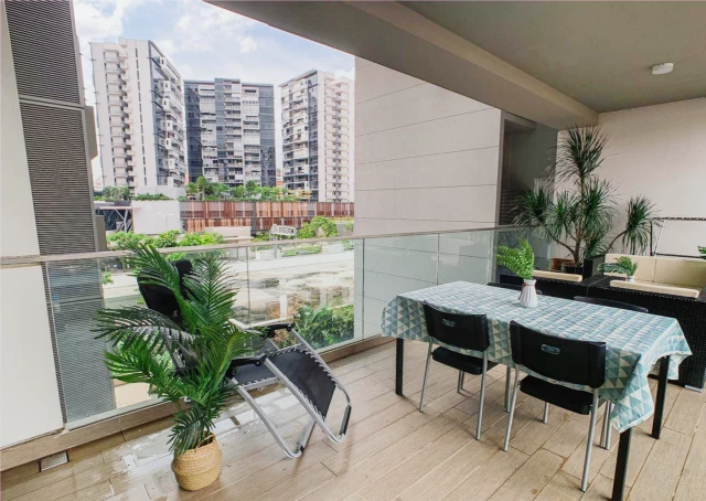 Sennett Residences - HM 4