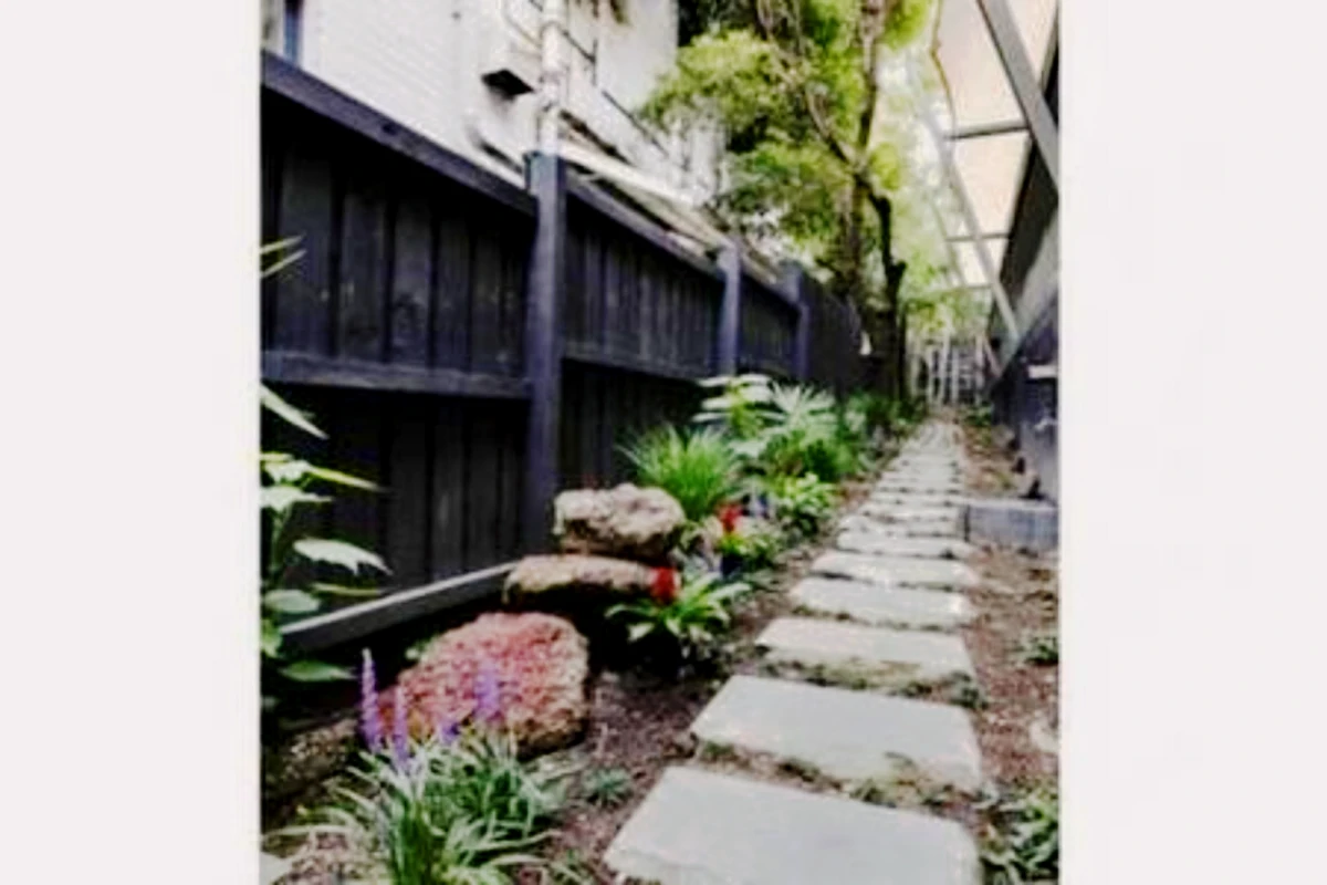 apartment near Darling Street South 0