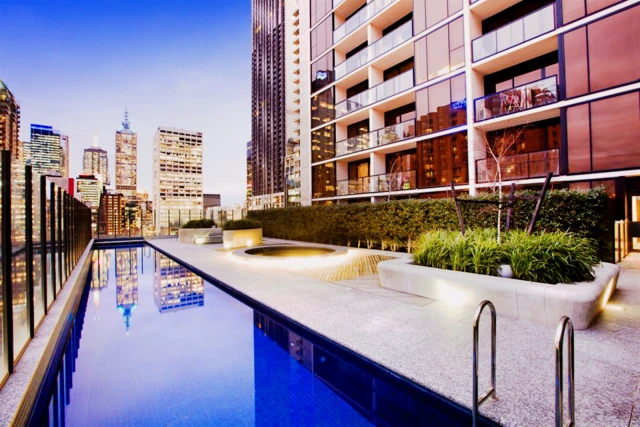 apartment near Mckenzie Street 3