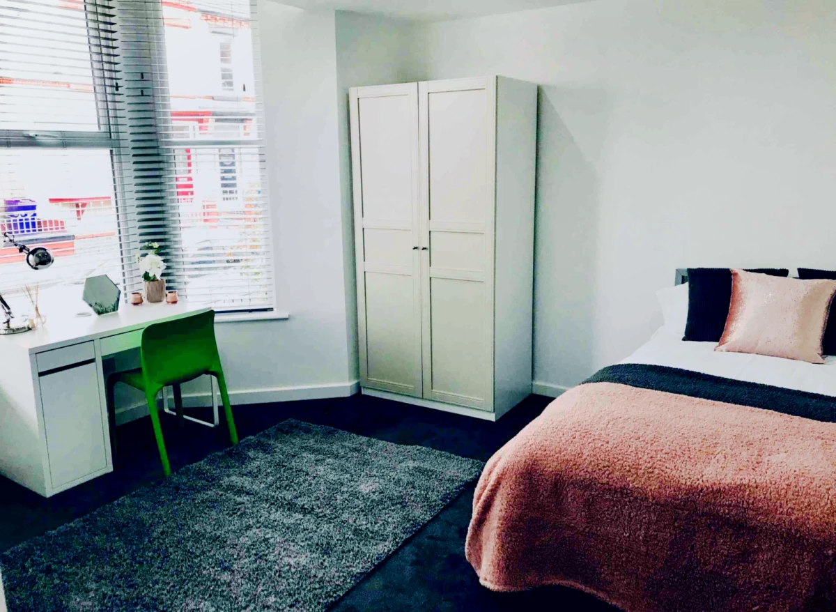 7a Gainsborough Road, L15 0