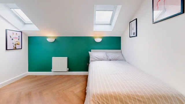 Derby Road , LE11 5HL 3